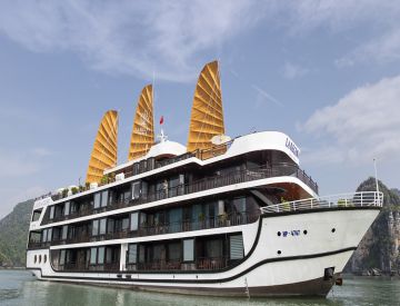 La Regina Legend Cruise