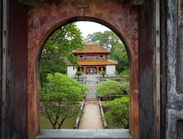 Hue City from Hoian with Small Group