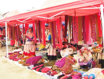 Sapa Bac Ha Sunday Market