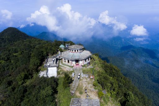 Bach Ma National Park