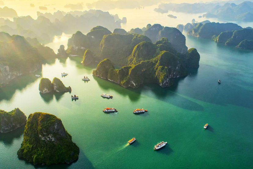 5-Star Halong Bay Cruises Summer Promotion! 🚢